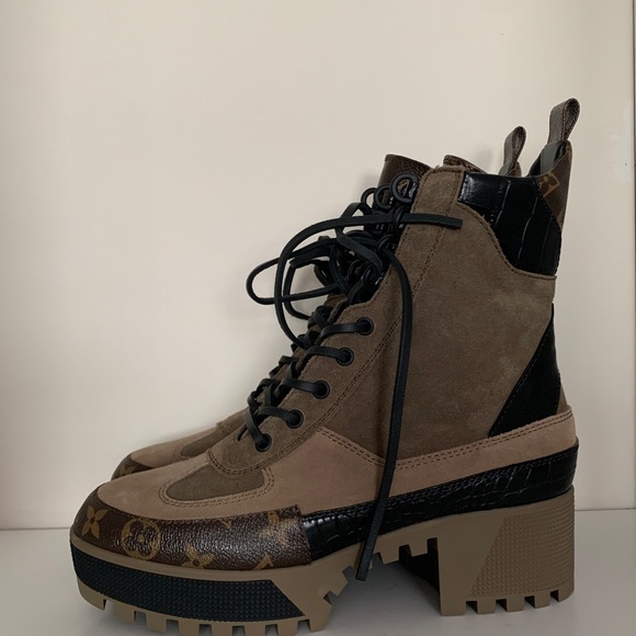 Louis Vuitton Laureate Platform Desert 